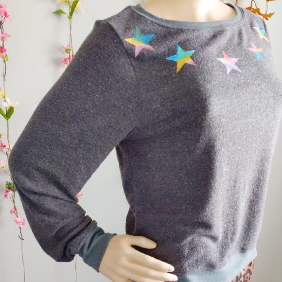 NWOT WILDFOX SWEATSHIRT REINBOW STARS - Picture 4 of 7